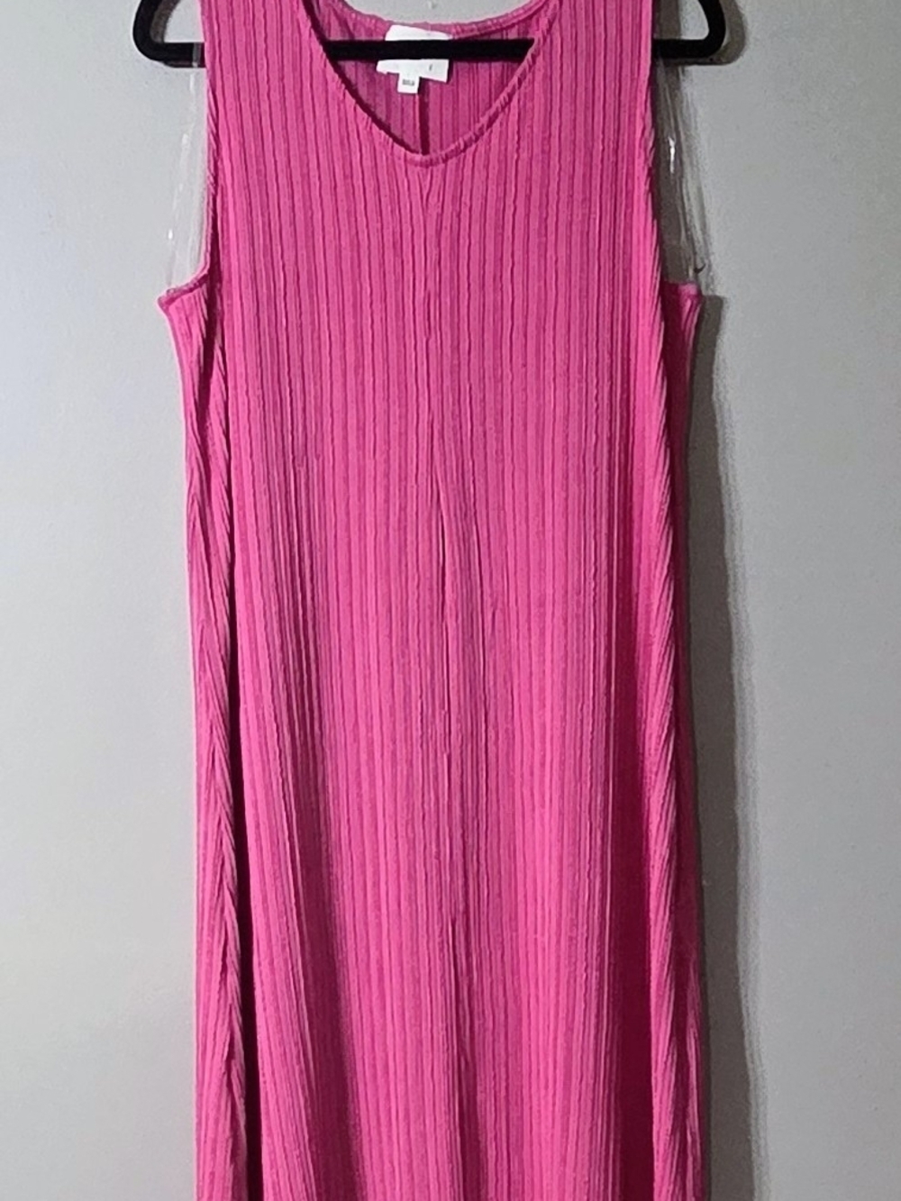 ANDREE BY UNIT Hot Pink Ribbed Maxi Dress